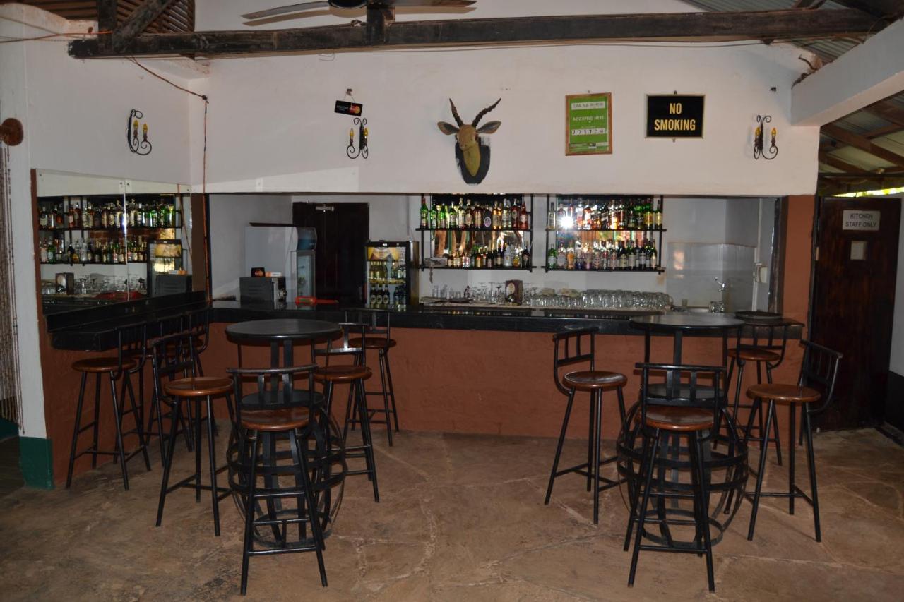 Impala Safari Lodge Voi Eksteriør bilde