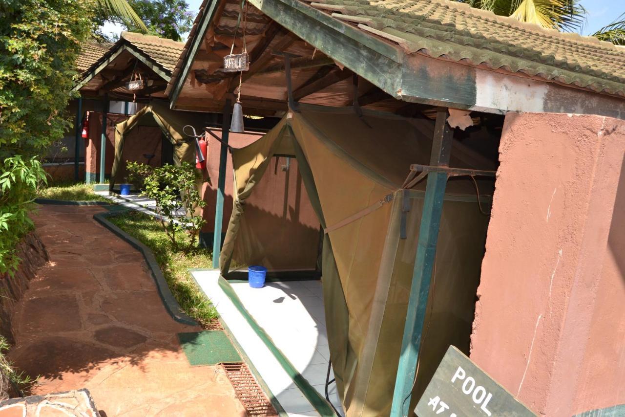 Impala Safari Lodge Voi Eksteriør bilde