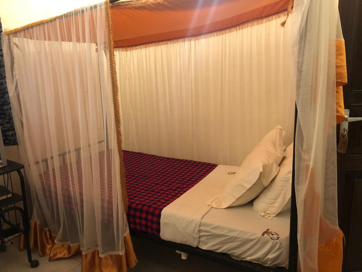 Impala Safari Lodge Voi Eksteriør bilde